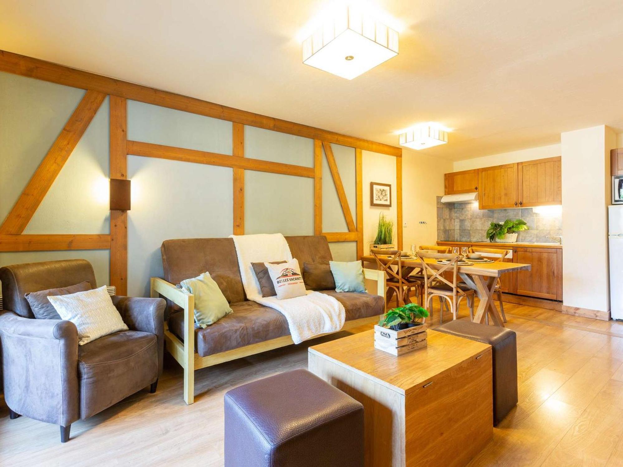 Appartement De 70 M² Au Centre-Ville Avec Piscine, Hammam, Sauna Et Balcon Bien Expose - Fr-1-296-392 圣拉里苏朗 外观 照片